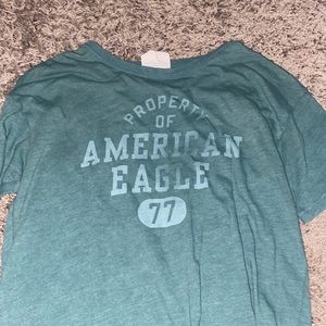 cropped american eagle shirt!